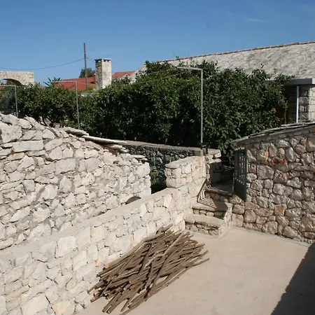 Seaside House Lumbarda, Korcula - 4444 בית נופש לומבארדה