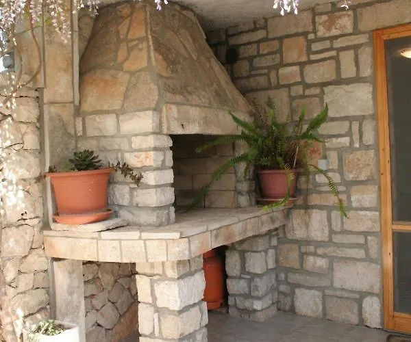 Seaside House Lumbarda, Korcula - 4444 *